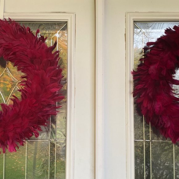 NWT Red Feather GlucksteinHome Wreath - Picture 3 of 3
